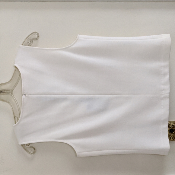 ST. JOHN New with Tags Leather, Knit Top size Small - Picture 3 of 16